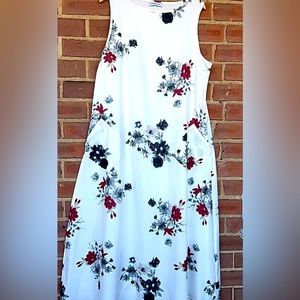 MissLook Floral Dress